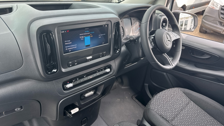 Mercedes-Benz Vito EL2 Electric Fwd 85kW 66kWh Pro Van Auto